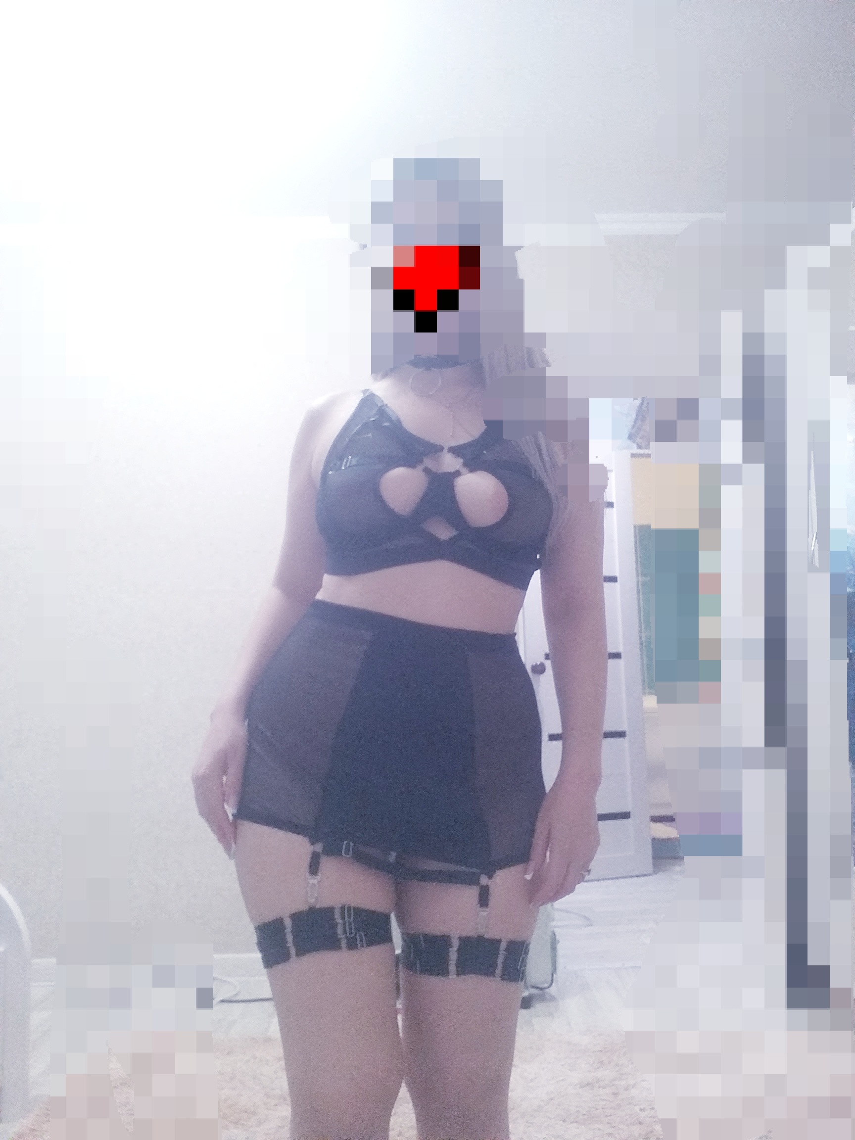 Seksualnaya Sezim Real — photo