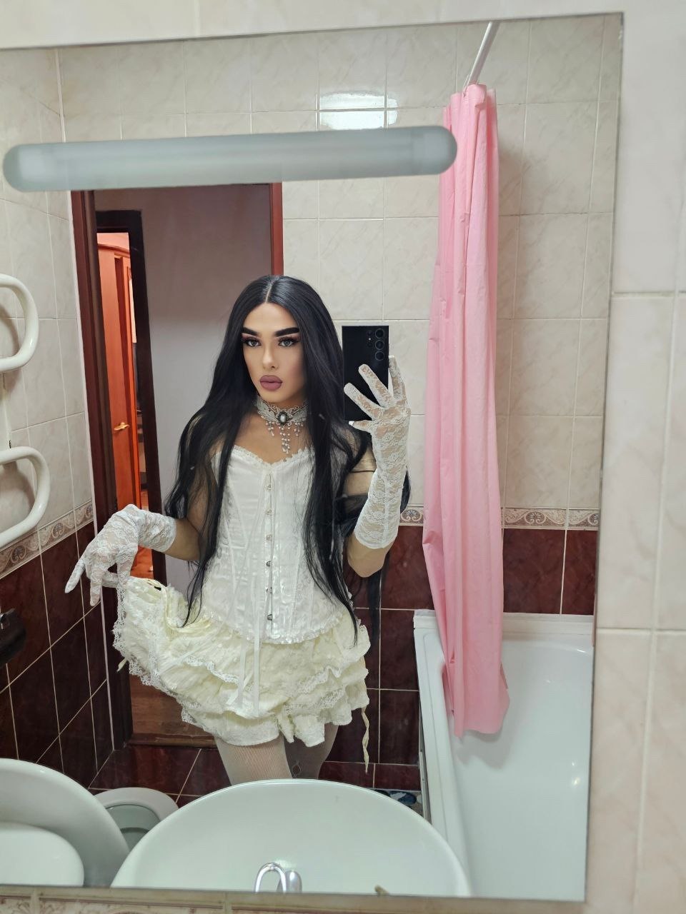 Куколка Алмата — Фото
